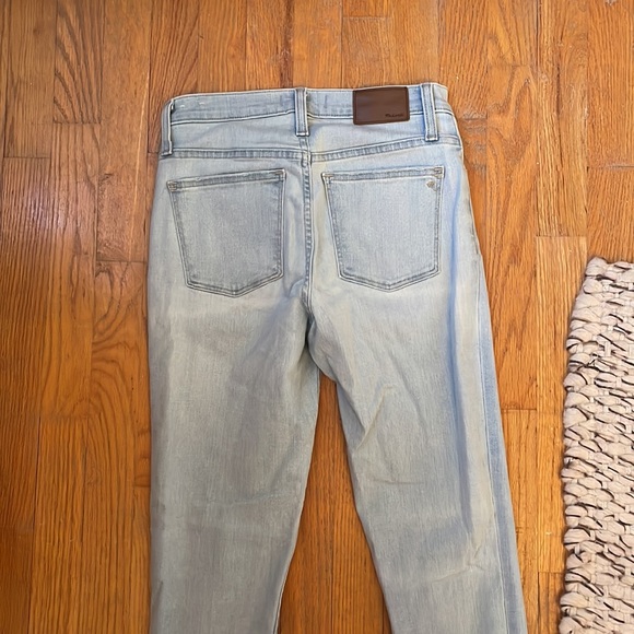 Madewell 9" Mid-Rise Skinny Crop Jeans - Picture 12 of 12